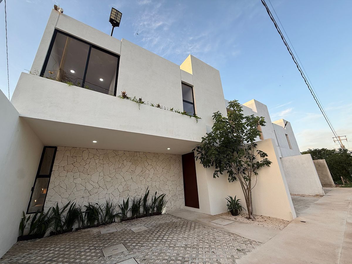 Casa em San Juan Bautista, Mérida, foto 3 de 30
