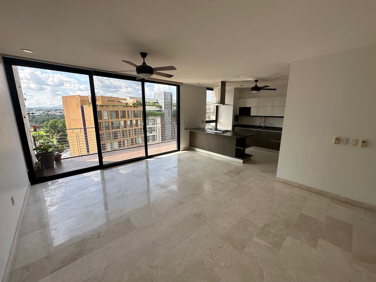 Apartamento em Country Club, Guadalajara, foto 2 de 32