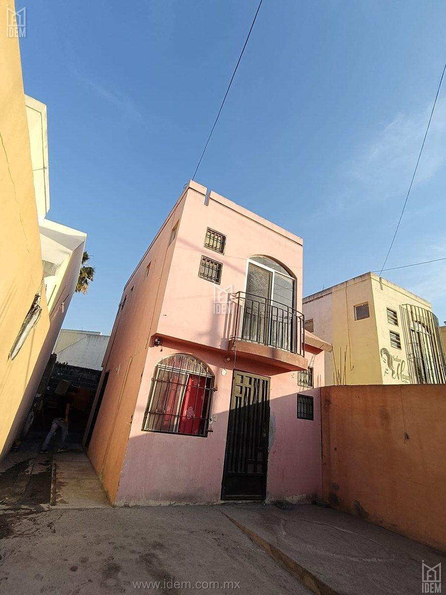 Casa en Paseo Del Nogal, García, foto 2 de 6