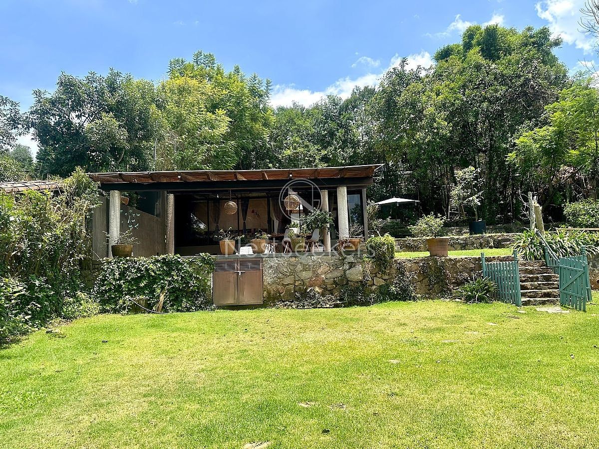 Casa em Avándaro, Valle de Bravo, foto 2 de 49