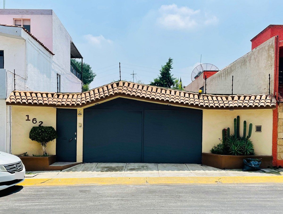 Casa AMUEBLADA en RENTA en Lomas Verdes 3ª Sección, foto 1 de 50