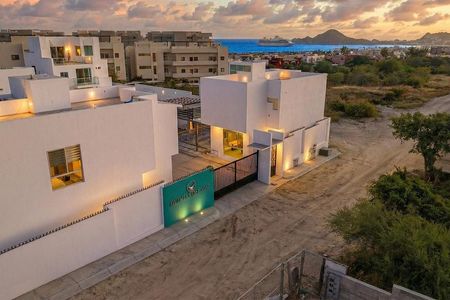 CASA PARA ALUGAR SEM MOBÍLIA EM TEZAL, CABO SAN LUCAS