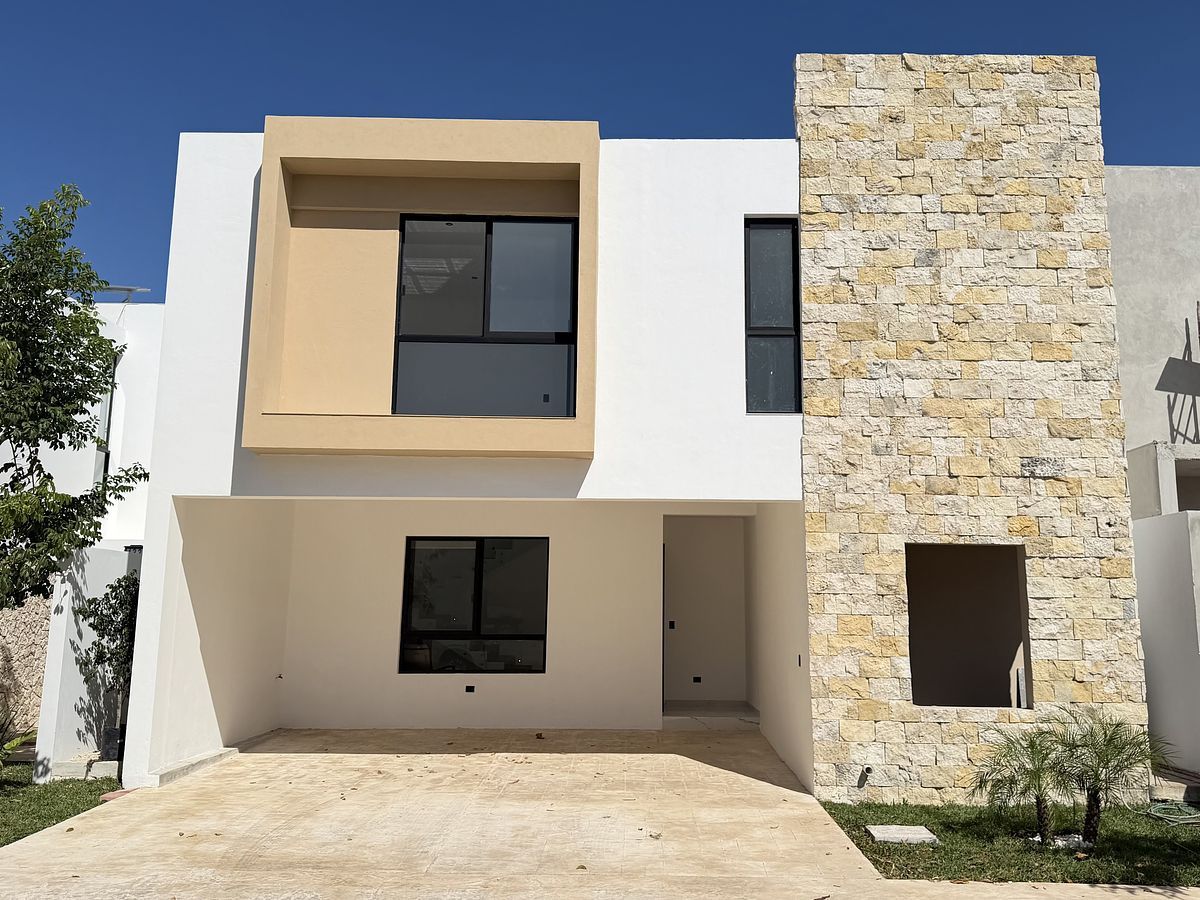 Casa en condominio en Cholul, Mérida, foto 2 de 33