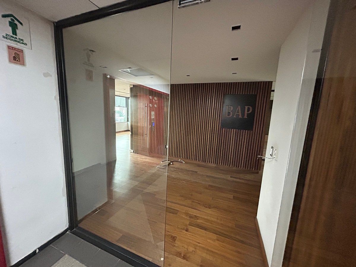 Furnished Office for Rent of 150 m2 in La del Valle, photo 1 of 13
