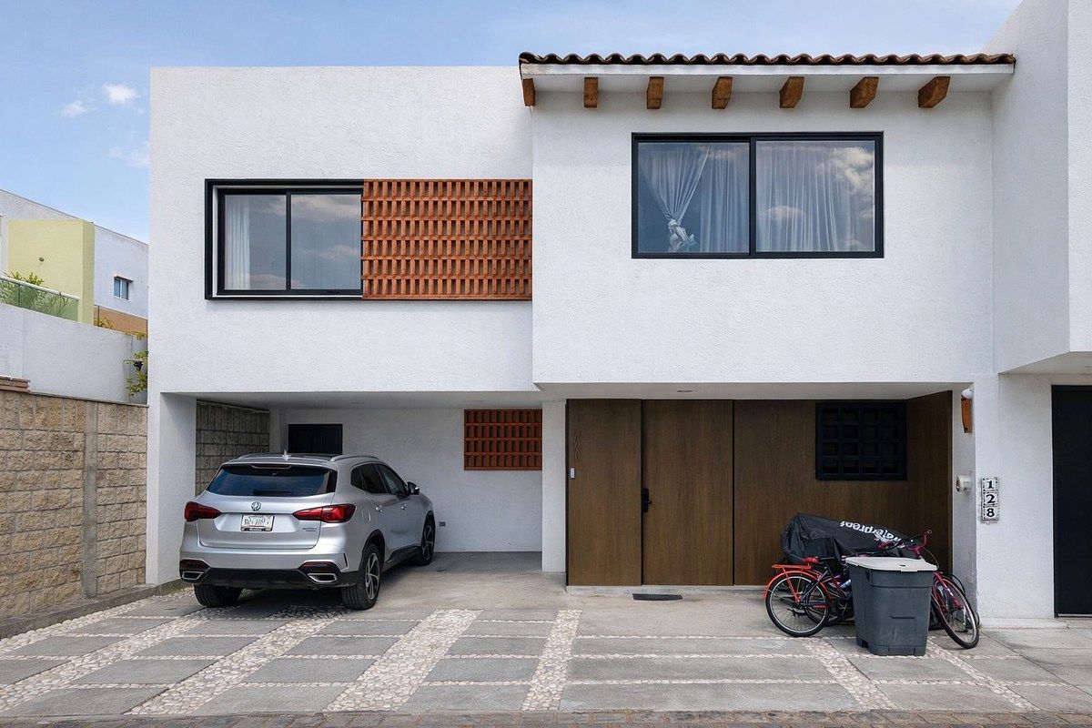 CASA À VENDA EM ZEREZOTLA, foto 1 de 18