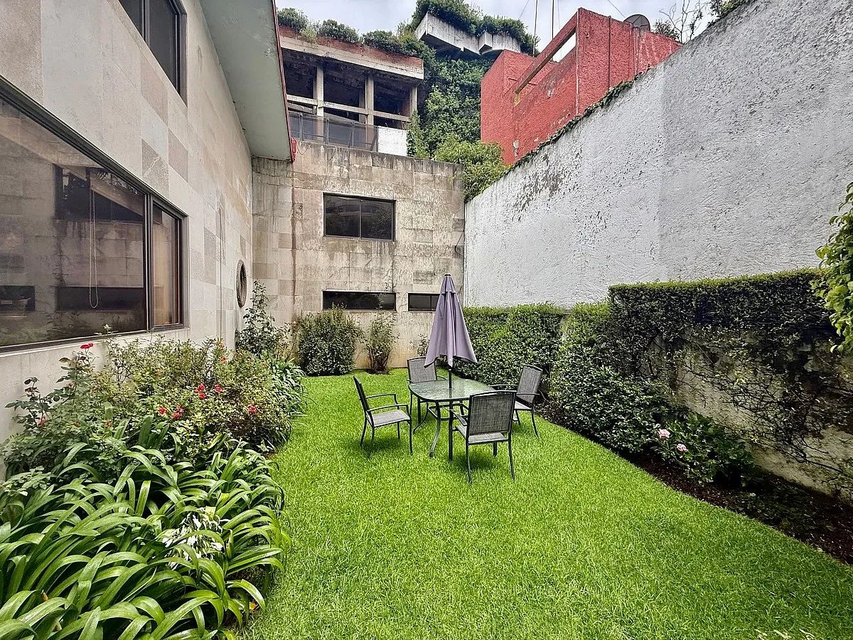 House in Bosque de las Lomas, Miguel Hidalgo, photo 22 of 26