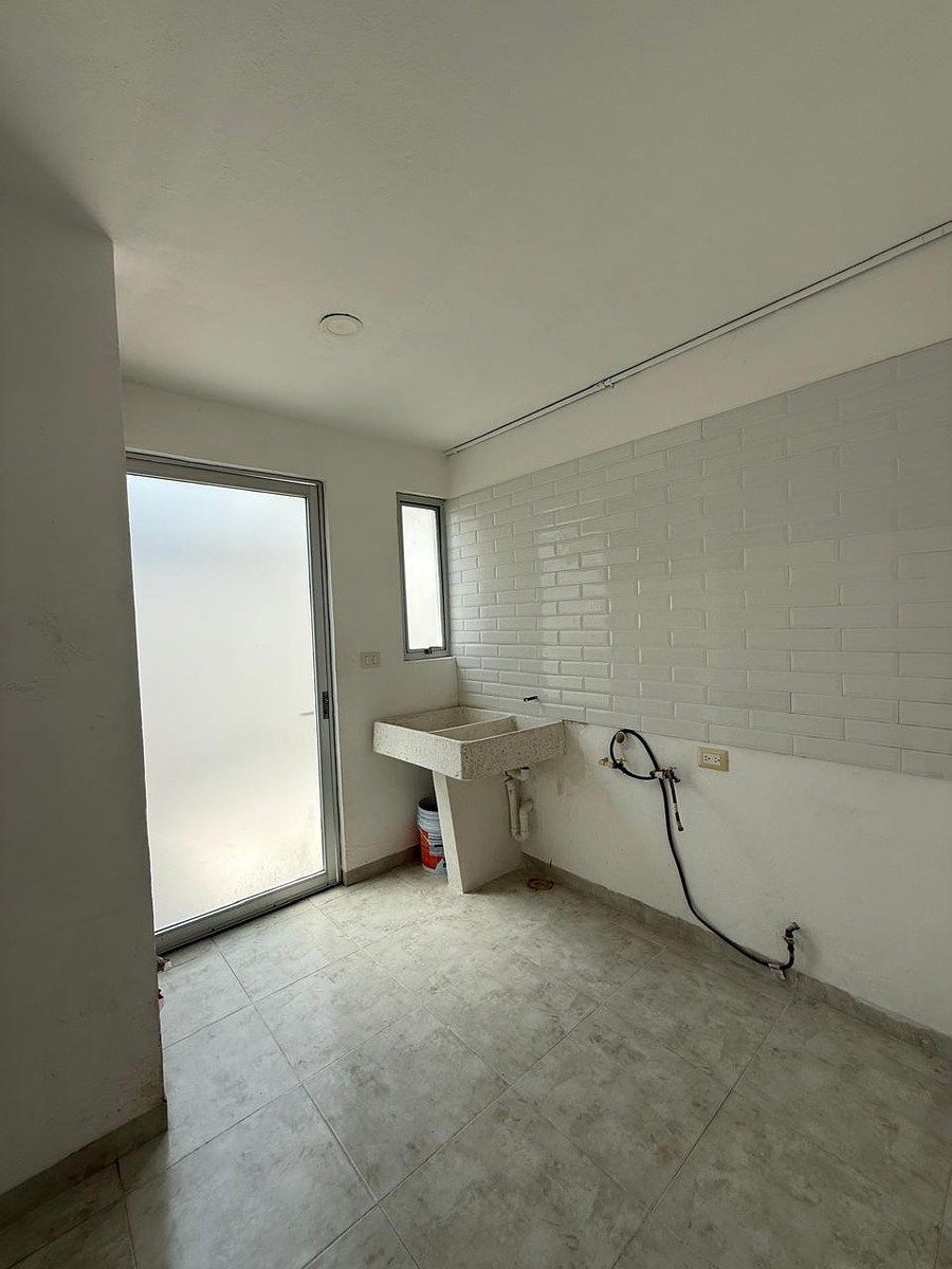 Casa en condominio en Balcones Coloniales, Querétaro, foto 12 de 33