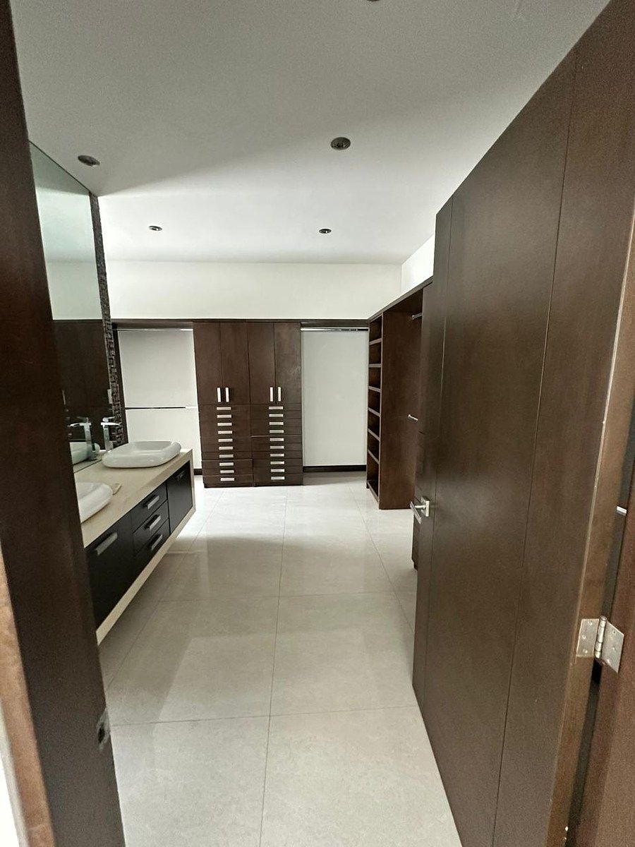 House in Carolco, Monterrey, photo 26 of 49
