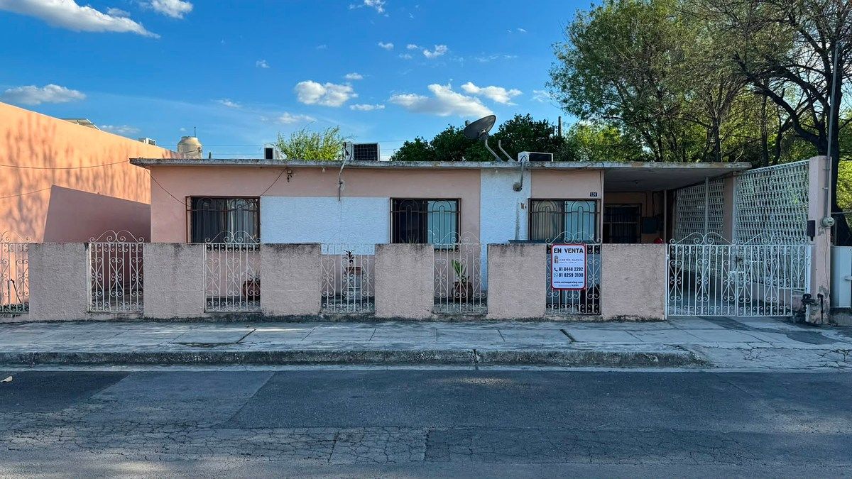 Casa à Venda na Col. Cuauhtémoc, San Nicolás, foto 1 de 14