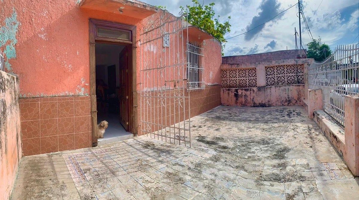 HOUSE FOR SALE MERIDA, CENTER, MAMEY HOUSE, TO REMODEL, IMMEDIATE DELIVERY., photo 1 of 20