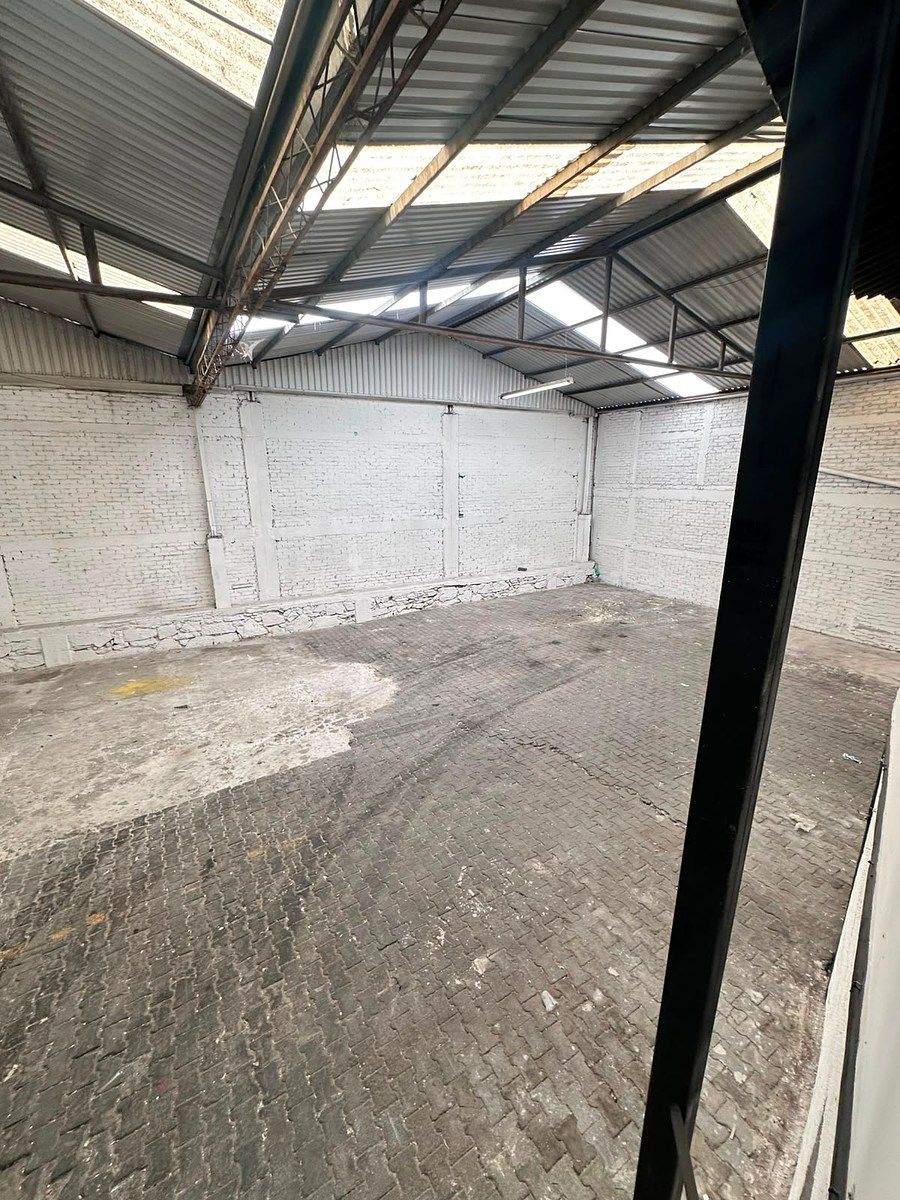 Bodega industrial en Urbana Ixhuatepec, Ecatepec de Morelos, foto 2 de 24