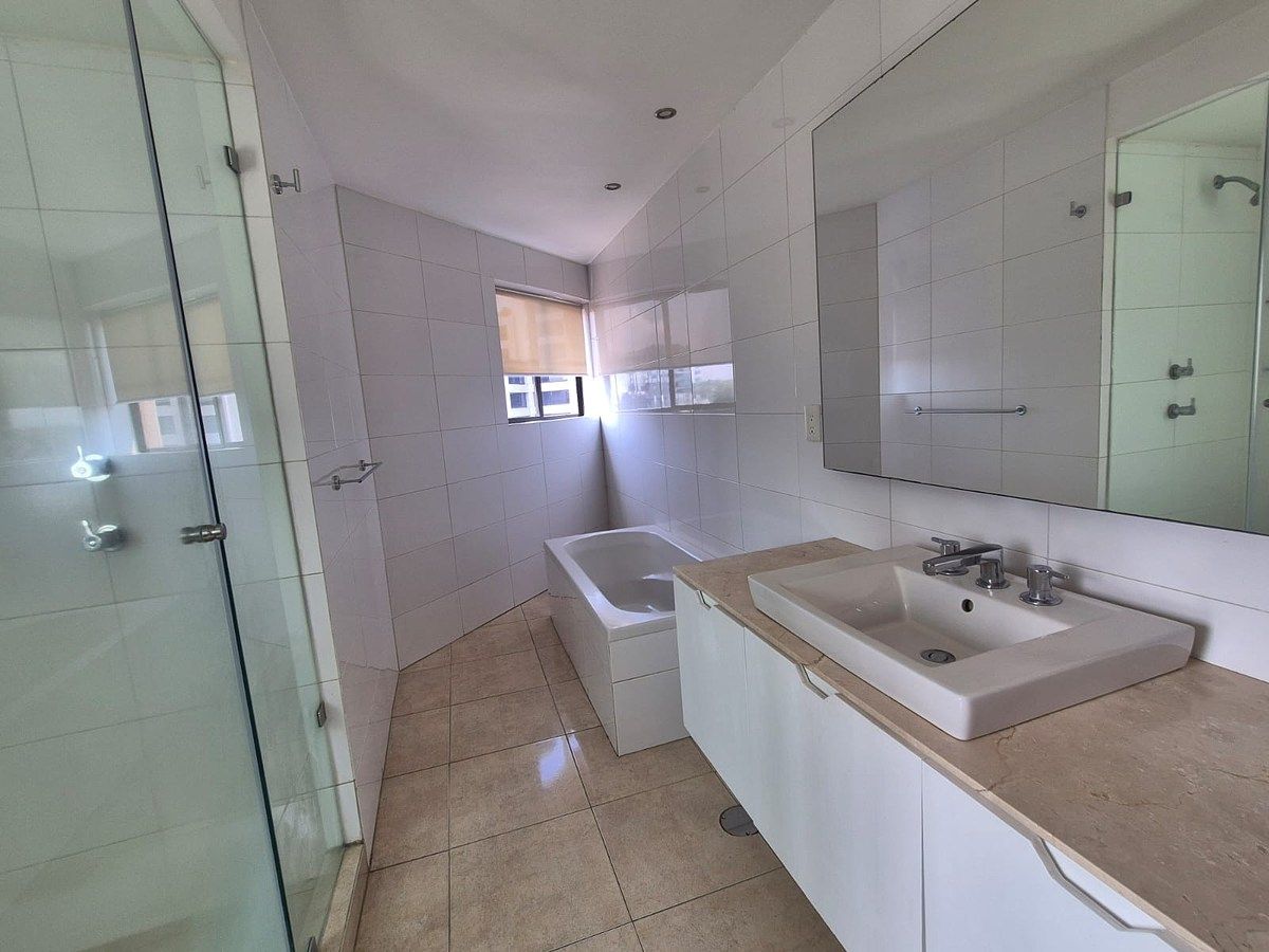 BAÑO PRINCIPAL, foto 18 de 34