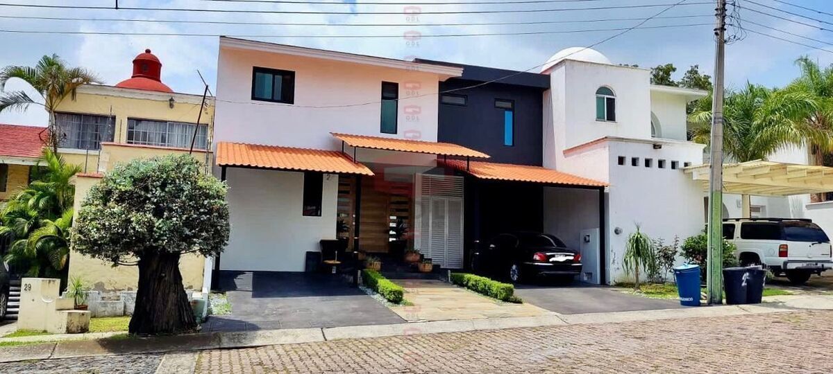 BUGAMBILIAS SPACIOUS HOUSE IN GATED COMMUNITY, photo 1 of 25