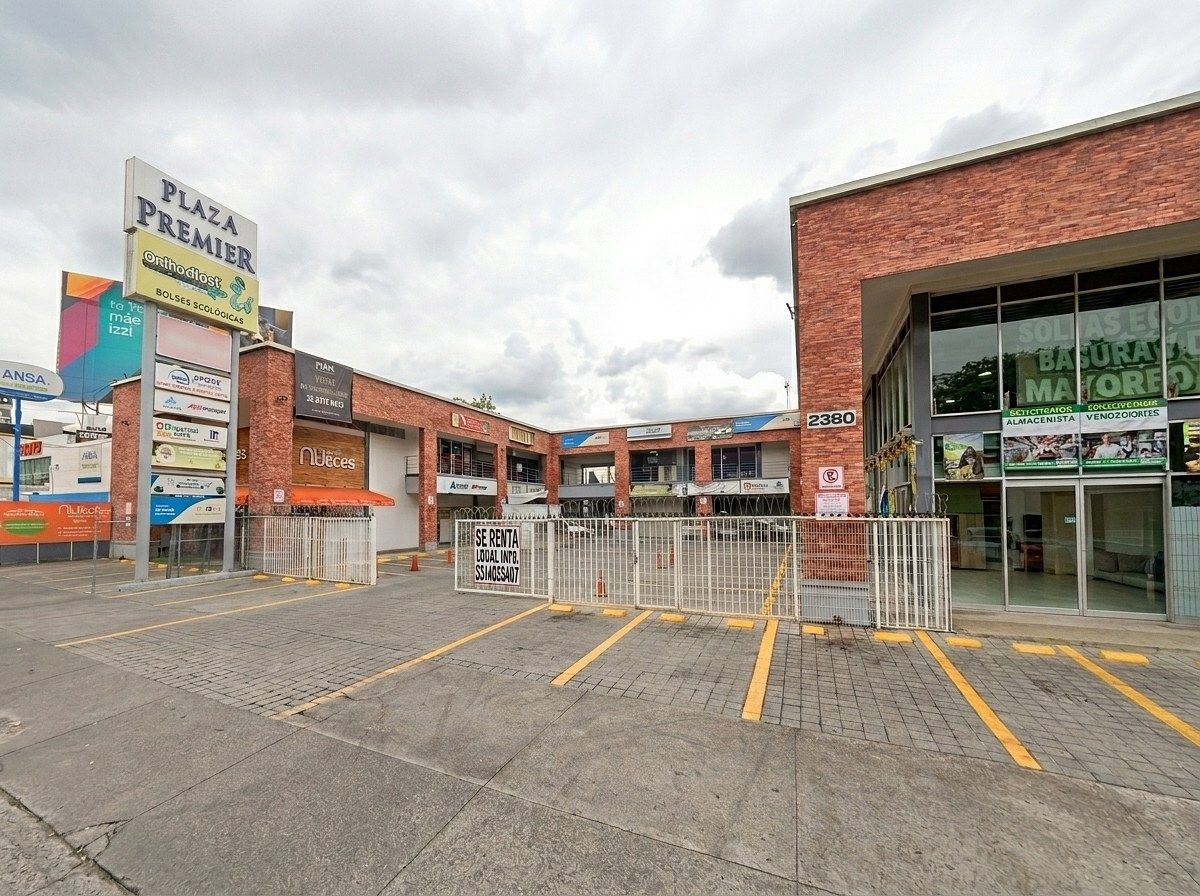 Lojas à Venda Plaza Premier Lazaro Cardenas, foto 1 de 8