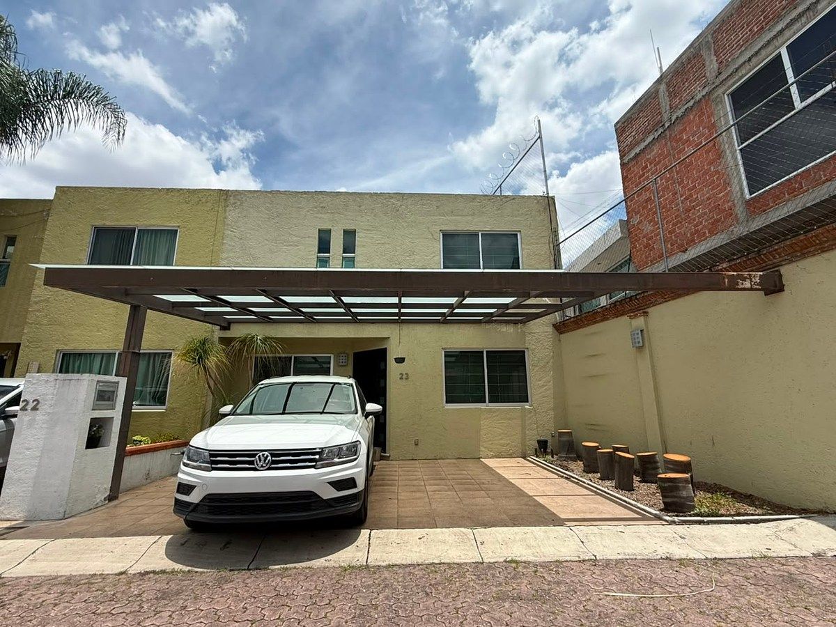 Casa Mobiliada para Alugar em Zavaleta, foto 1 de 24