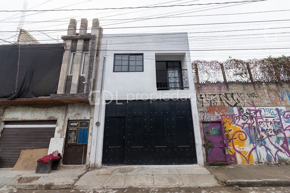 THE DURAZNERA HOUSE FOR SALE, photo 1 of 34