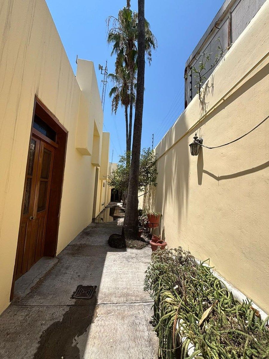 House in Barrio Antiguo, Monterrey, photo 8 of 10
