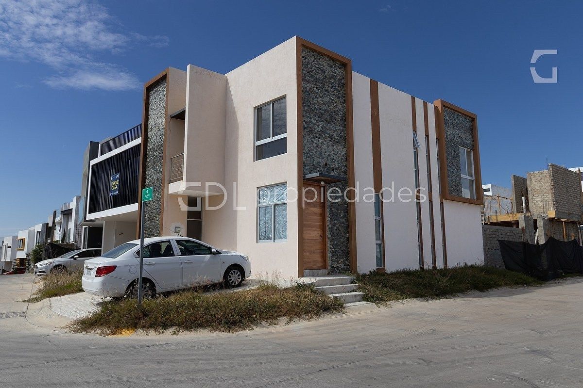 Casa em Coto Sienna Capital Norte, Zapopan, foto 6 de 43