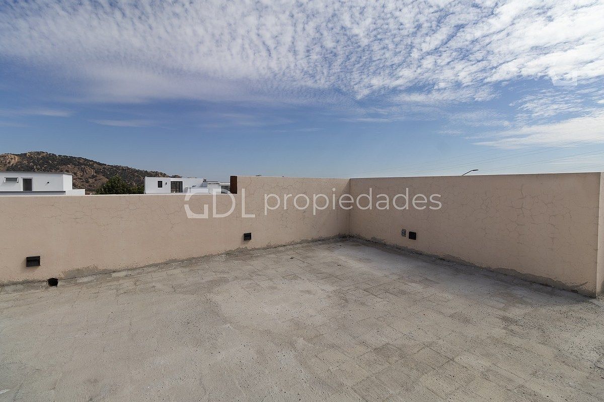 Casa em Coto Sienna Capital Norte, Zapopan, foto 30 de 43