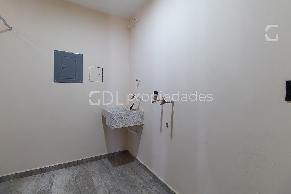 Casa em Coto Sienna Capital Norte, Zapopan, foto 36 de 43
