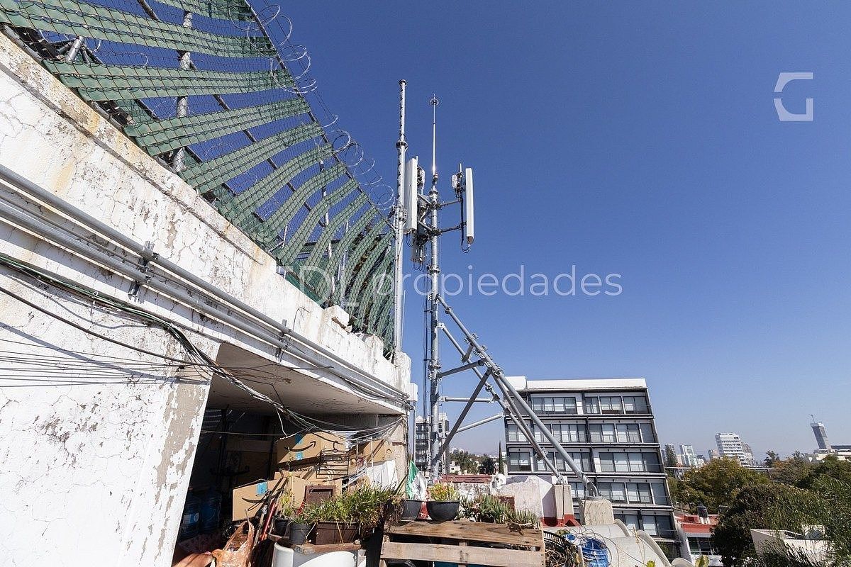 Building in Lomas de Guevara, Guadalajara, photo 20 of 45