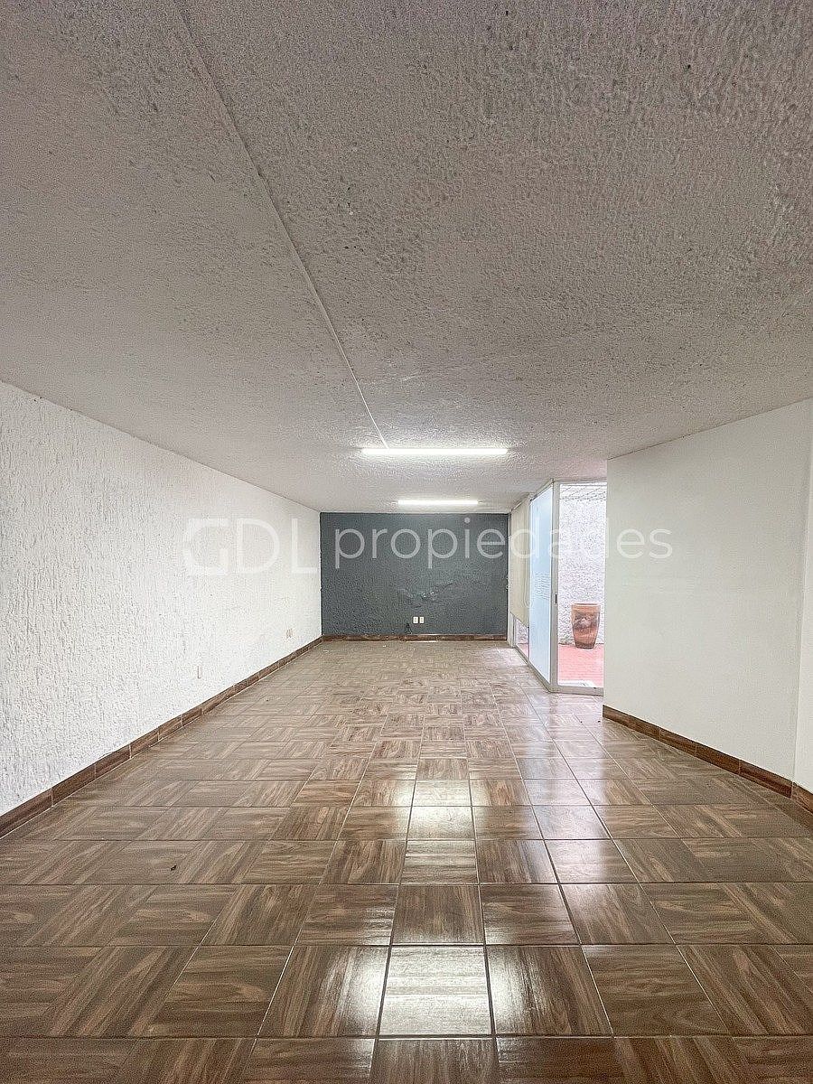 Building in Lomas de Guevara, Guadalajara, photo 24 of 45