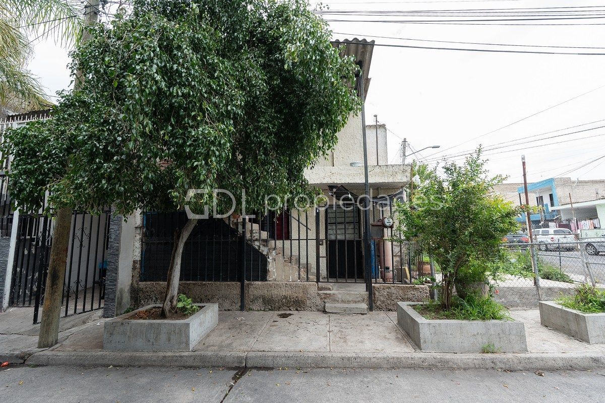 VILLA GUERRERO CASA MUY AMPLIA EN VENTA - foto 3