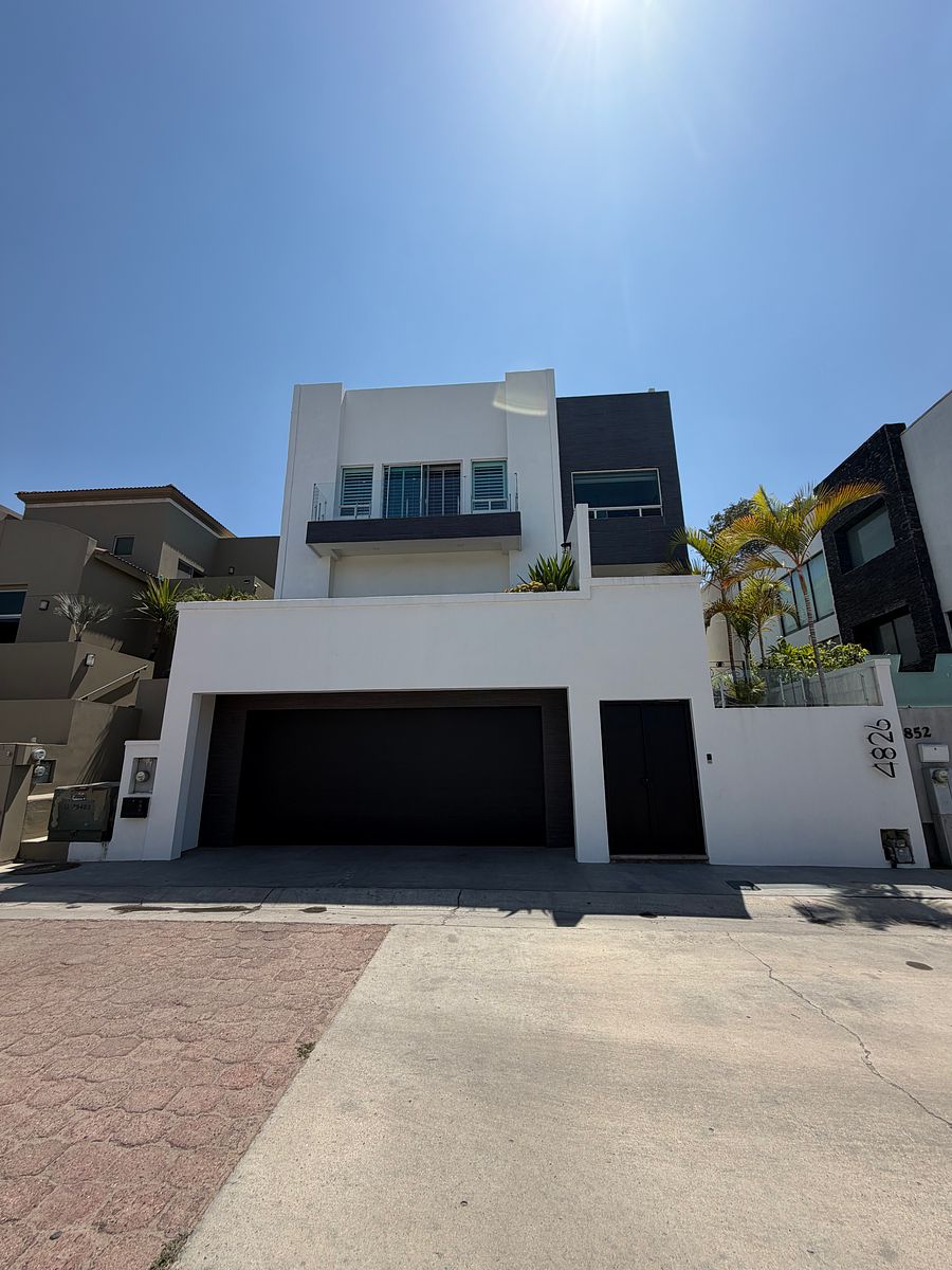 Residencia en Venta en Puerta de Hierro | Tijuana, B.C., foto 1 de 25
