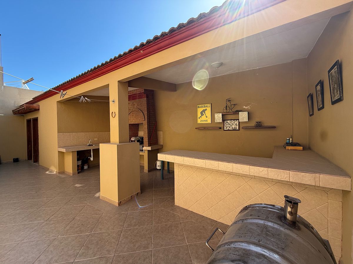 Casa en Hacienda Agua Caliente, Tijuana, foto 12 de 21