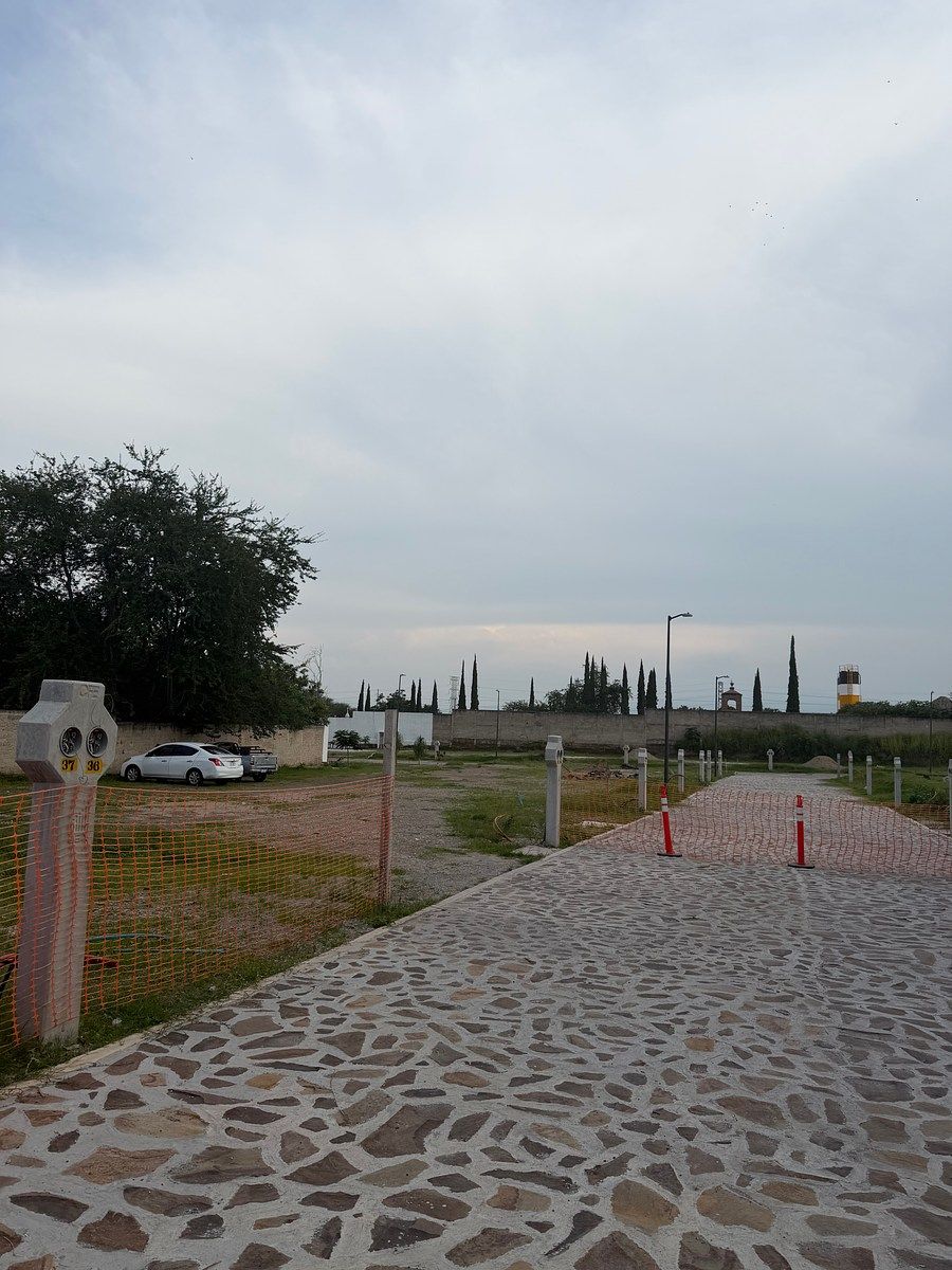 Terreno en Santa María Tequepexpan, Tlaquepaque, foto 4 de 10