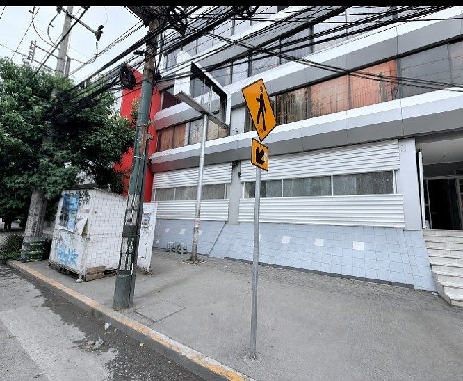 Local comercial en Isidro Fabela 1a Sección, Toluca, foto 2 de 9