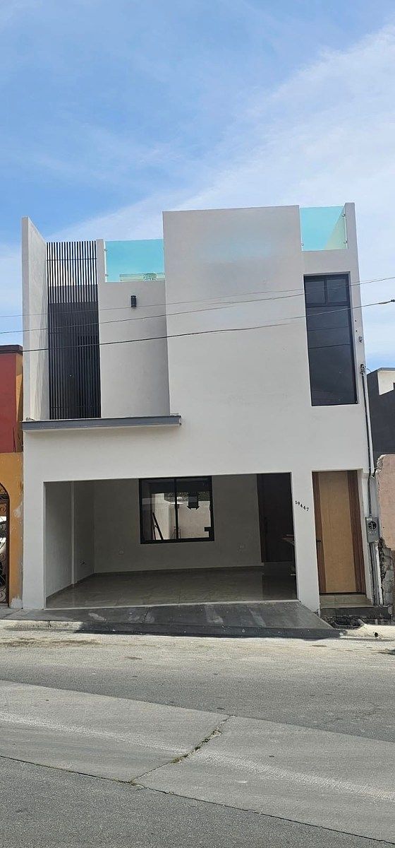 Luxurious House with Excellent Location!!!, photo 1 of 18