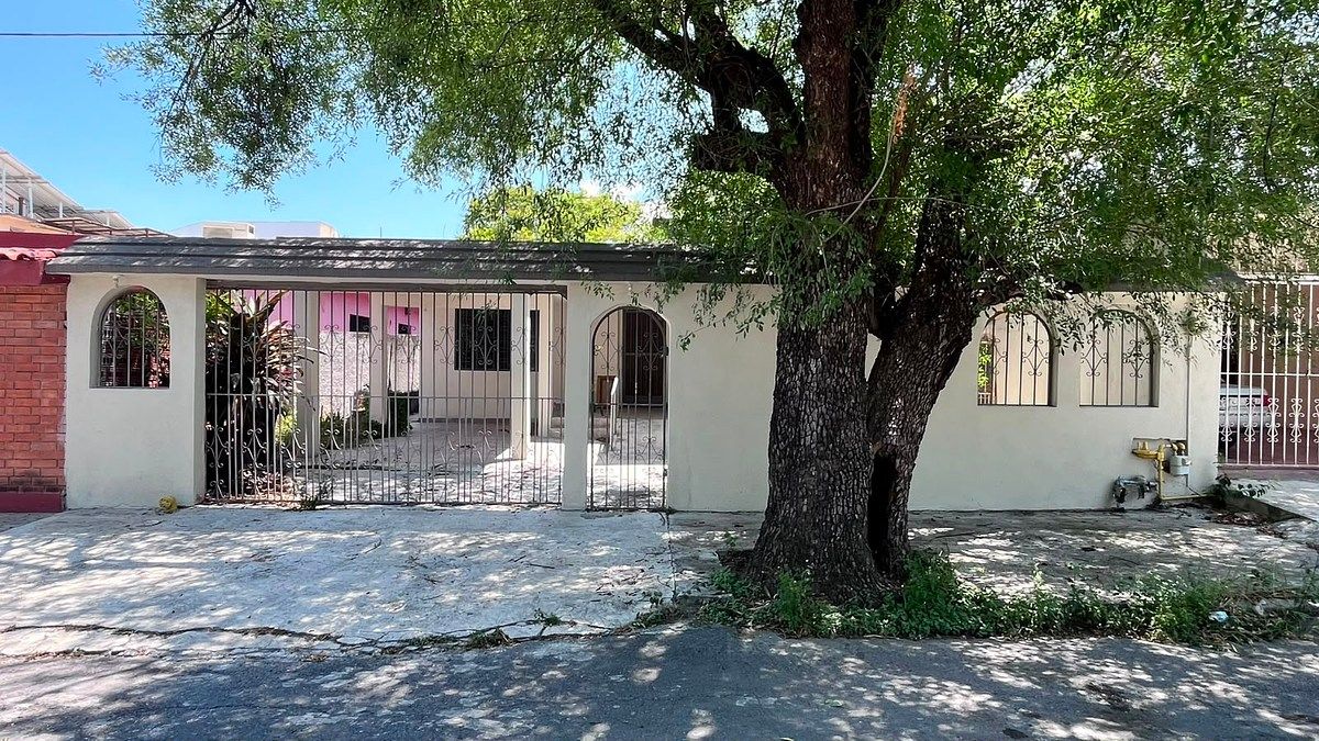 OFERTA Casa en Venta Para Remodelar – Roma 2.º Sector, Monterrey, foto 1 de 13