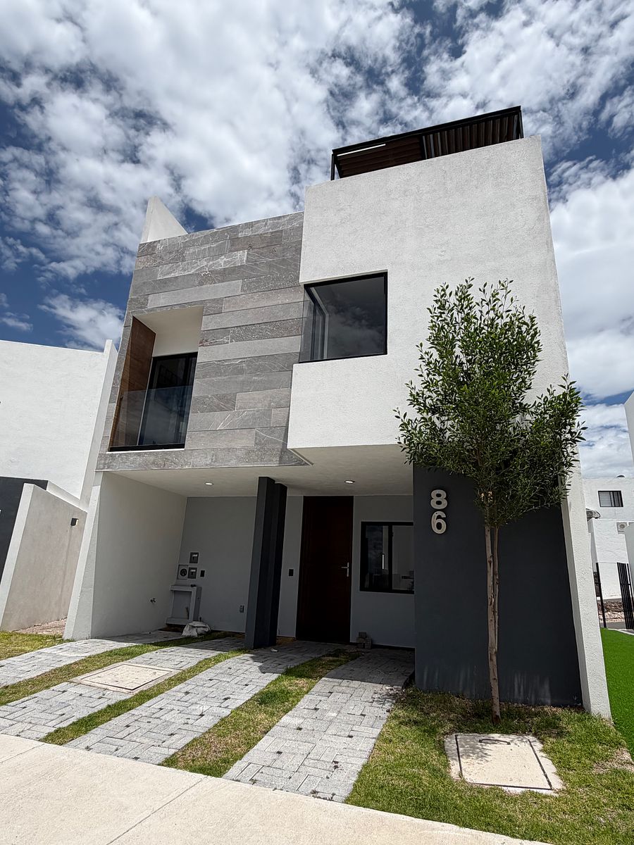 Casa à Venda em Zibatá no Residencial Entrecielos, foto 1 de 36