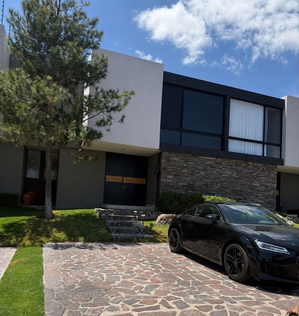 House in Campiña del Bosque, photo 1 of 28