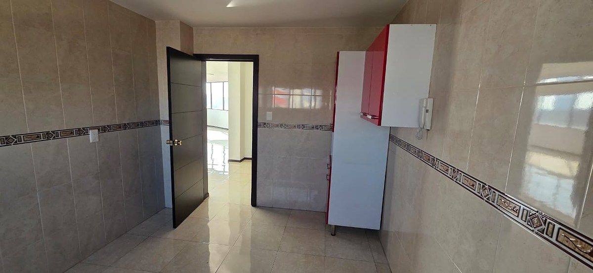 Apartment in Escandón II Sección, Miguel Hidalgo, photo 2 of 27