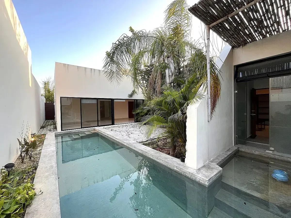 House in Cholul, Mérida, photo 2 of 16
