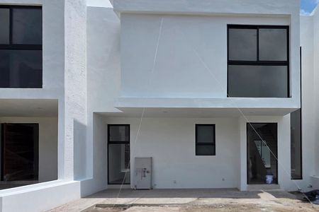 Casa Sibéria à Venda em Rodanta o Marques