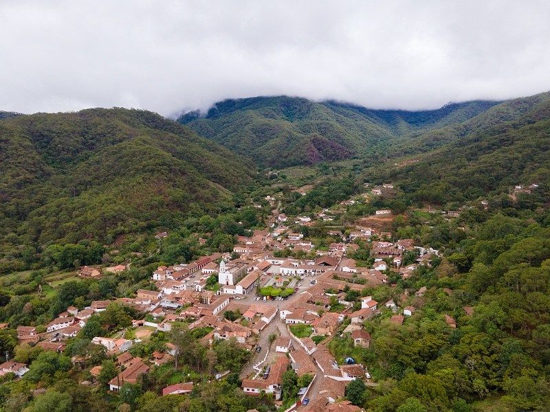 TERRENO URBANO EN VENTA SAN SEBASTIAN DEL OESTE - foto 2