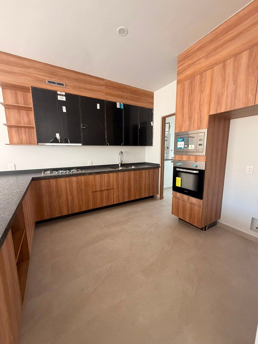 Casa en condominio en Valle Imperial, Zapopan, foto 6 de 32