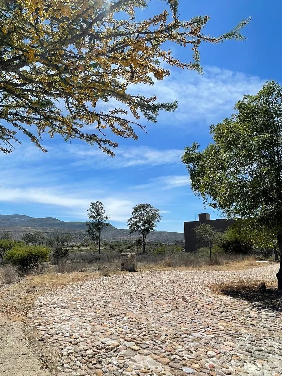 LAND FOR SALE IN SAN MIGUEL DE ALLENDE, photo 1 of 6