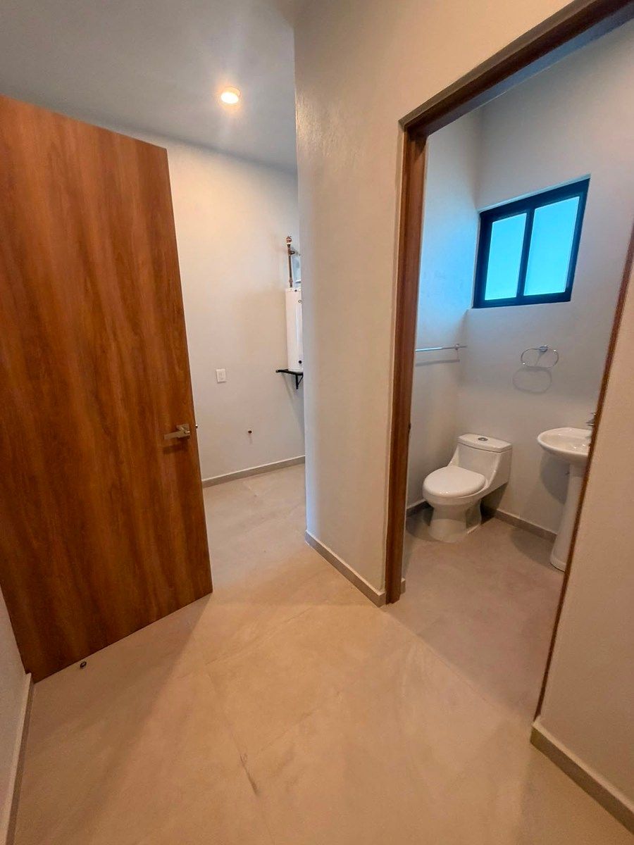House in Gated Community in Valle Imperial, Zapopan, photo 15 of 38