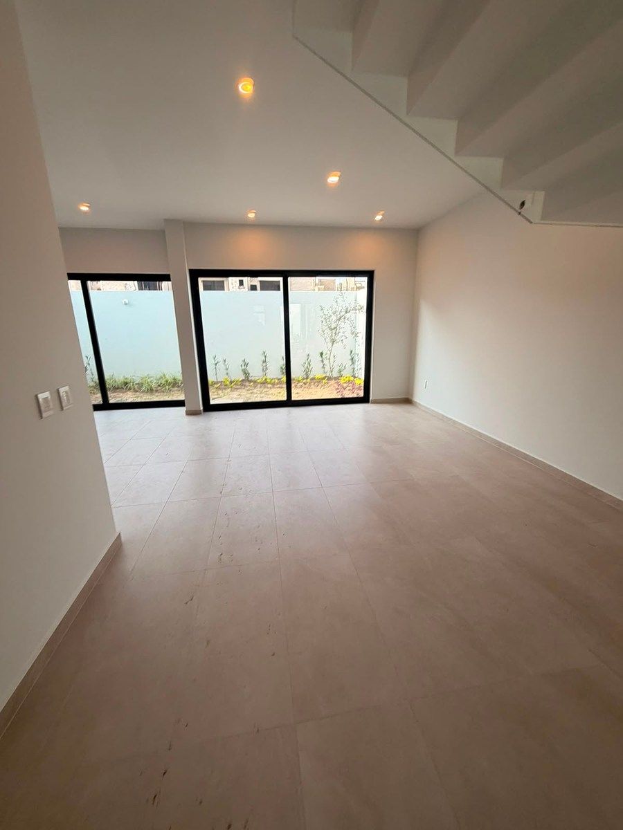 House in Gated Community in Valle Imperial, Zapopan, photo 4 of 38