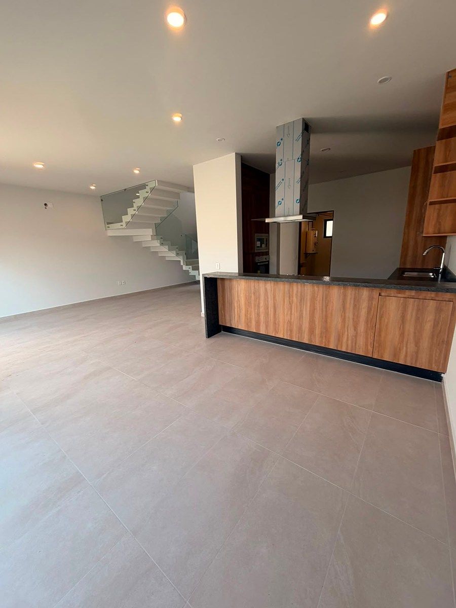 House in Gated Community in Valle Imperial, Zapopan, photo 12 of 38