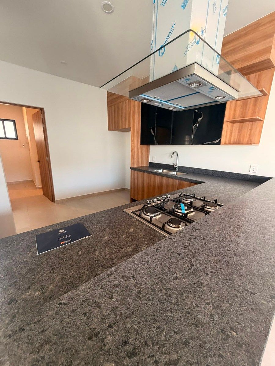 House in Gated Community in Valle Imperial, Zapopan, photo 11 of 38