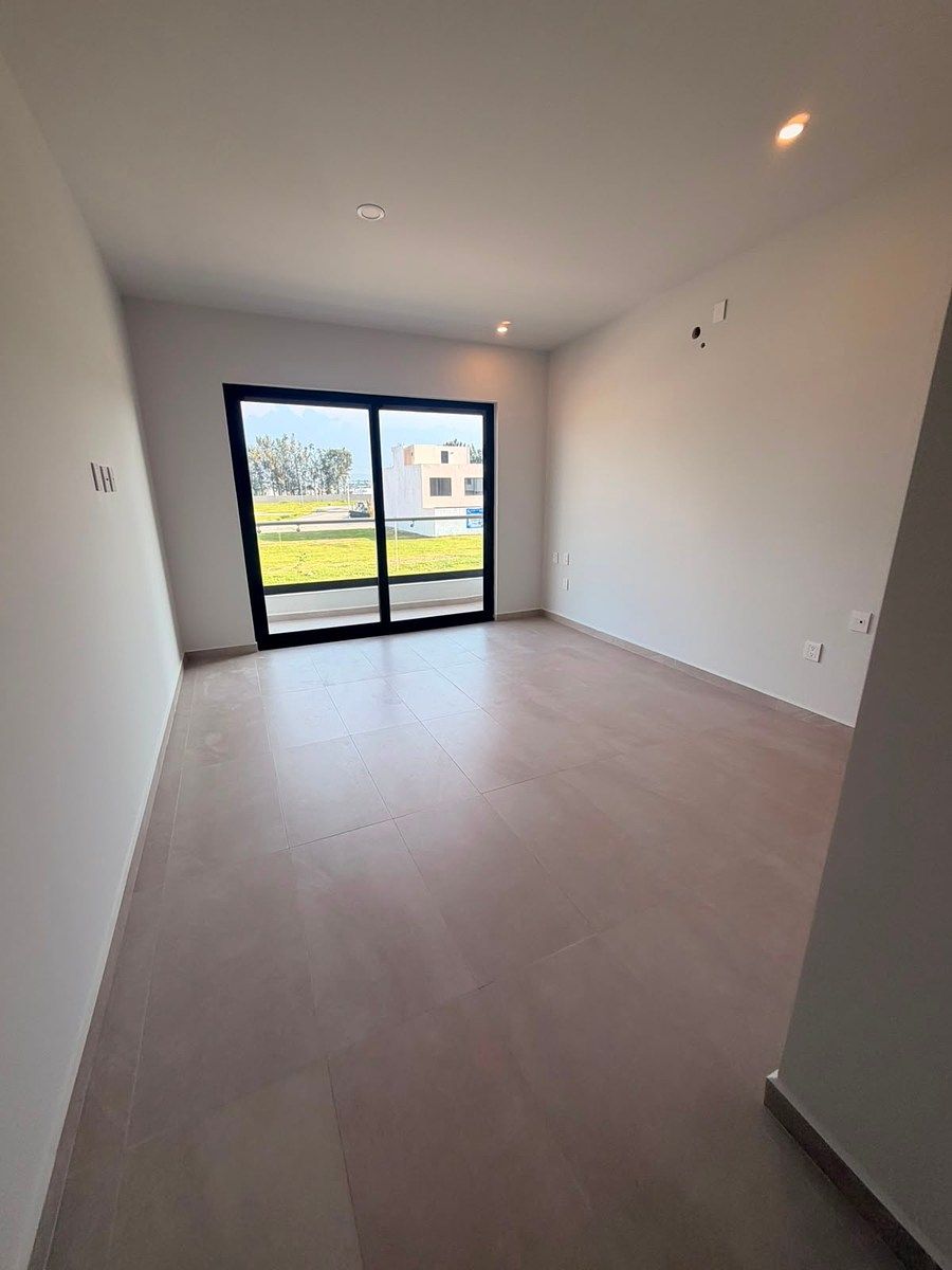 House in Gated Community in Valle Imperial, Zapopan, photo 18 of 38