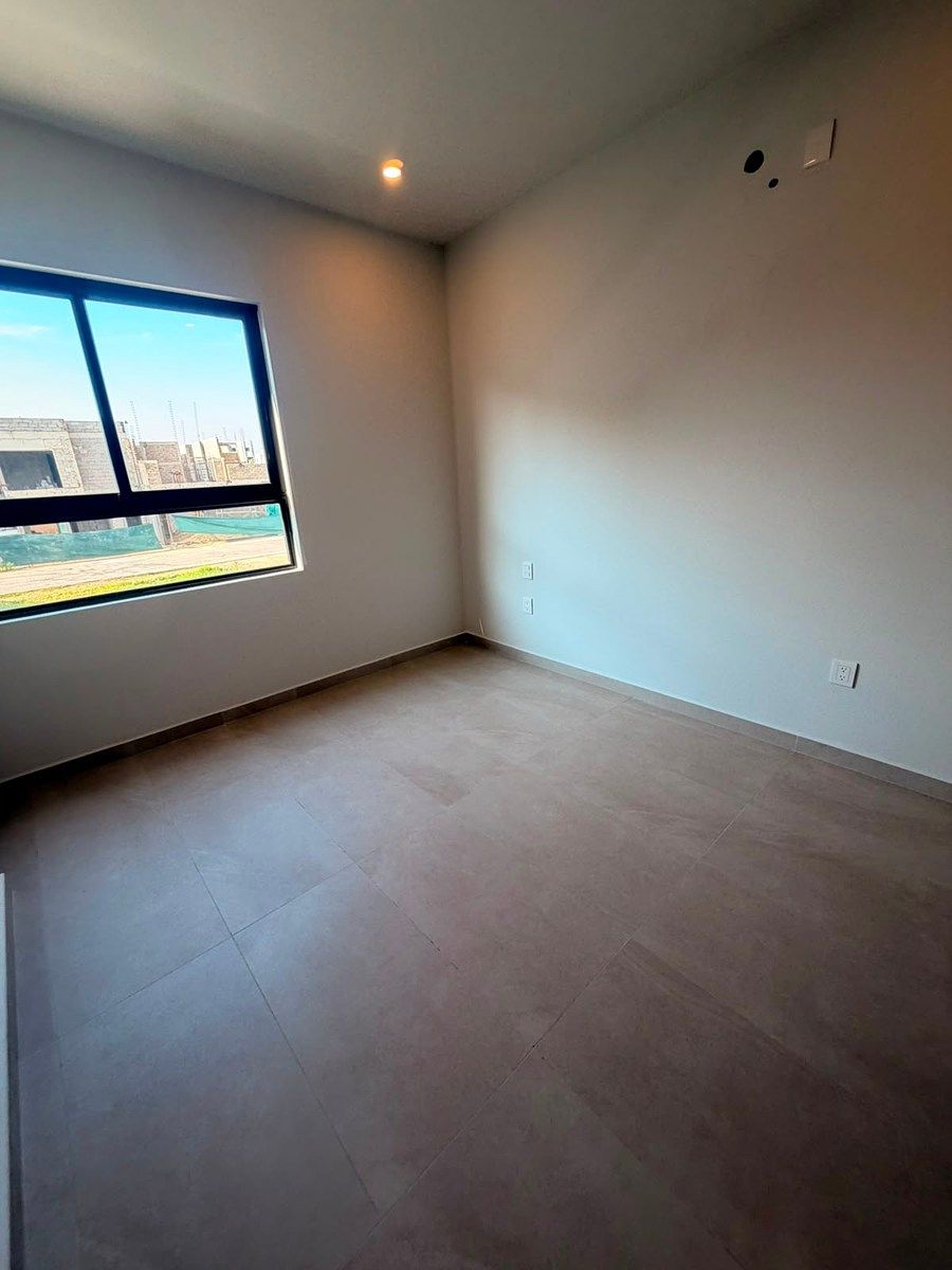 House in Gated Community in Valle Imperial, Zapopan, photo 24 of 38