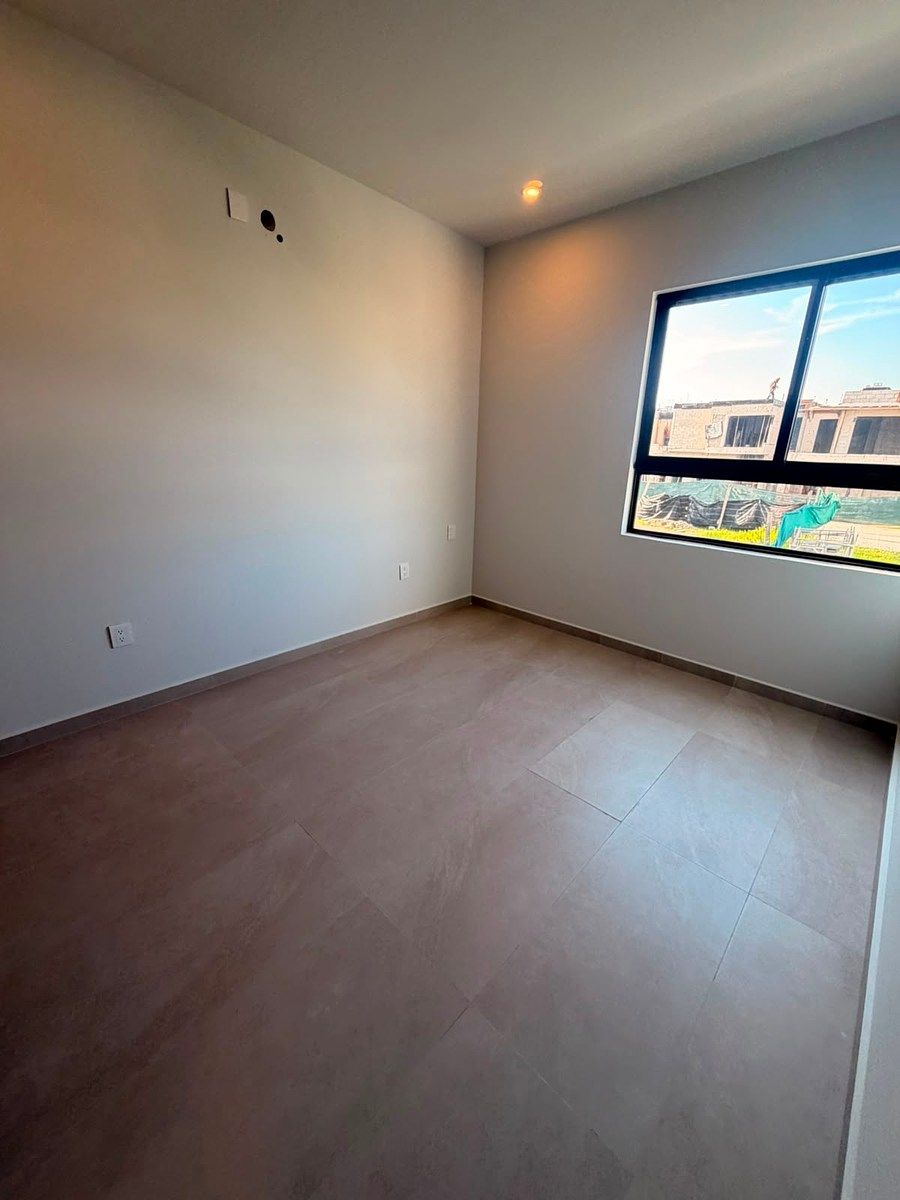 House in Gated Community in Valle Imperial, Zapopan, photo 28 of 38
