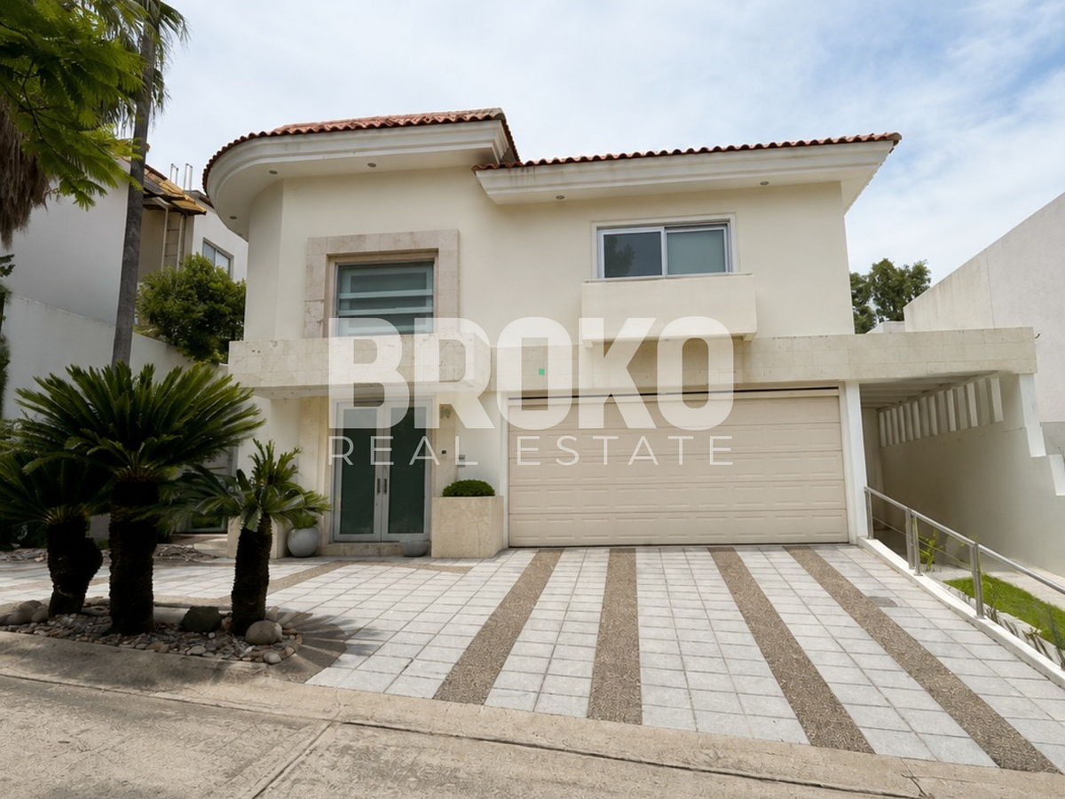 Exclusive Residence for Sale in Puerta de Hierro - foto 1