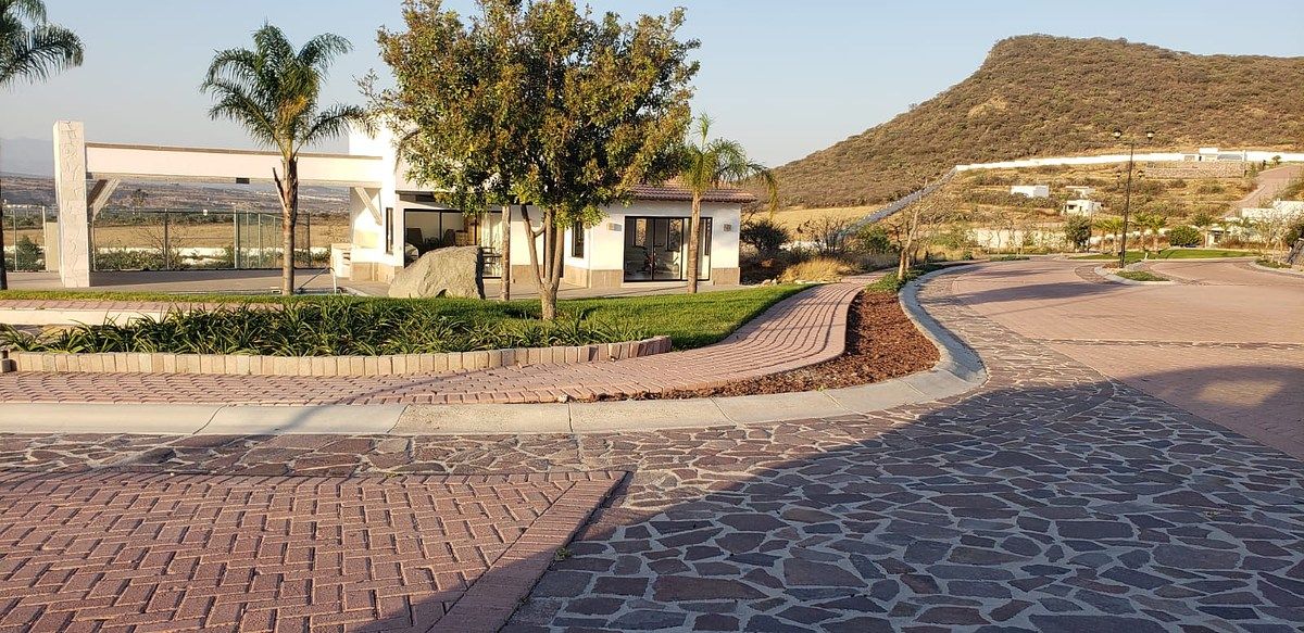 Lot in Ciudad Maderas Montaña, El Marqués, photo 3 of 7